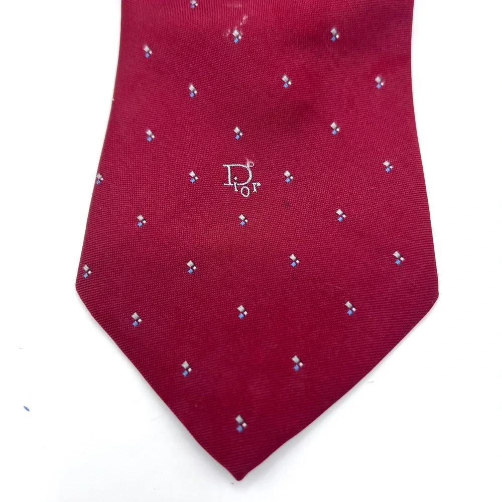 Christian Dior Mens Silk Blend Burgundy Geometric Logo Necktie Woven Italy Vtg